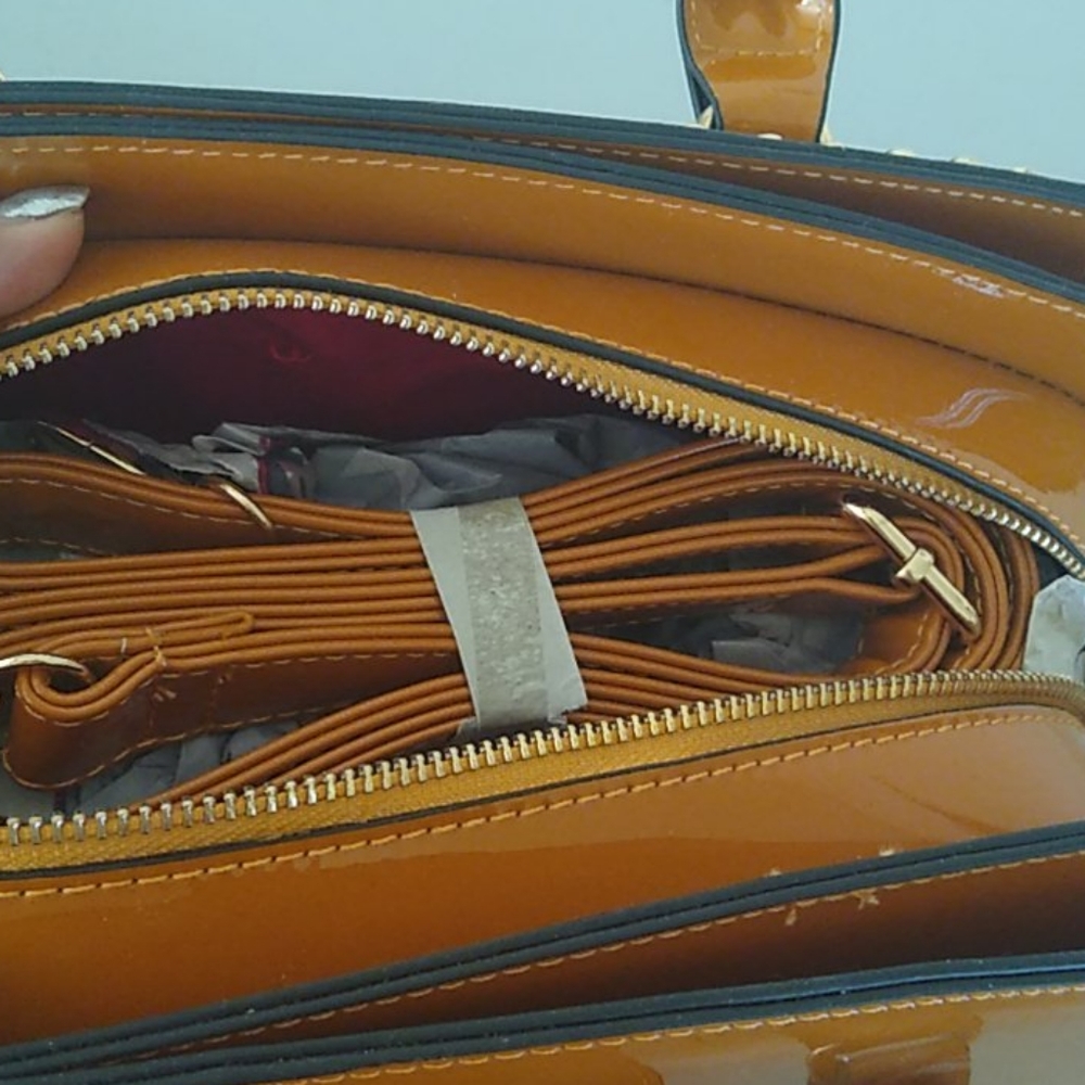 New Purse - Picture 6 of 8